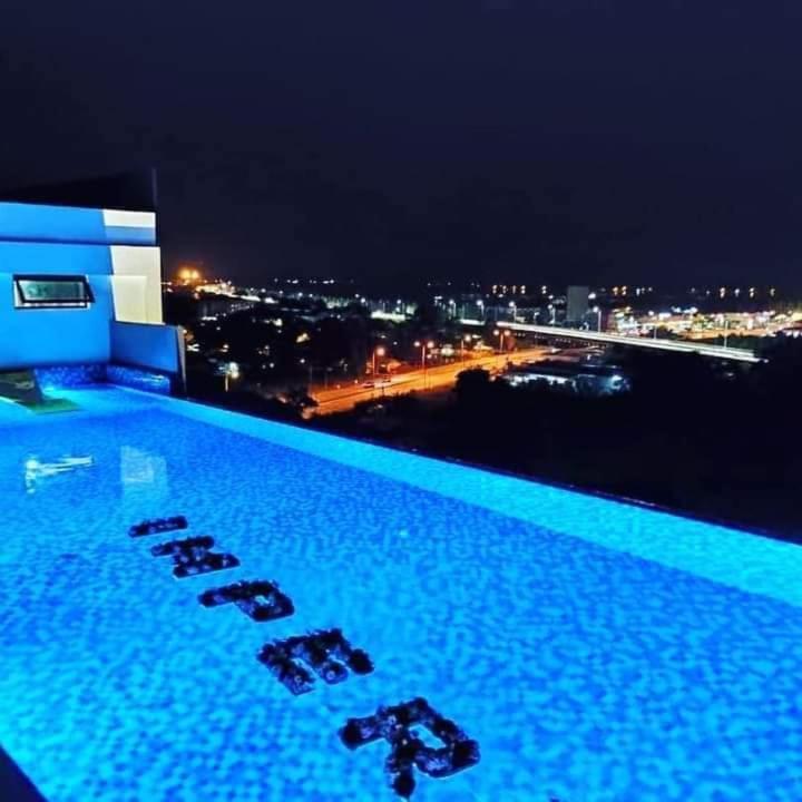 D'yana Imperio Apartment *
